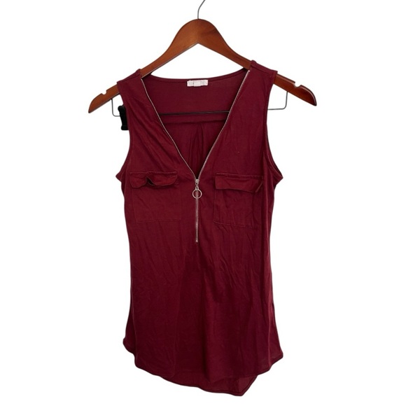 5/20$ Women's Burgundy Sleeveless Top size XS - Picture 1 of 5